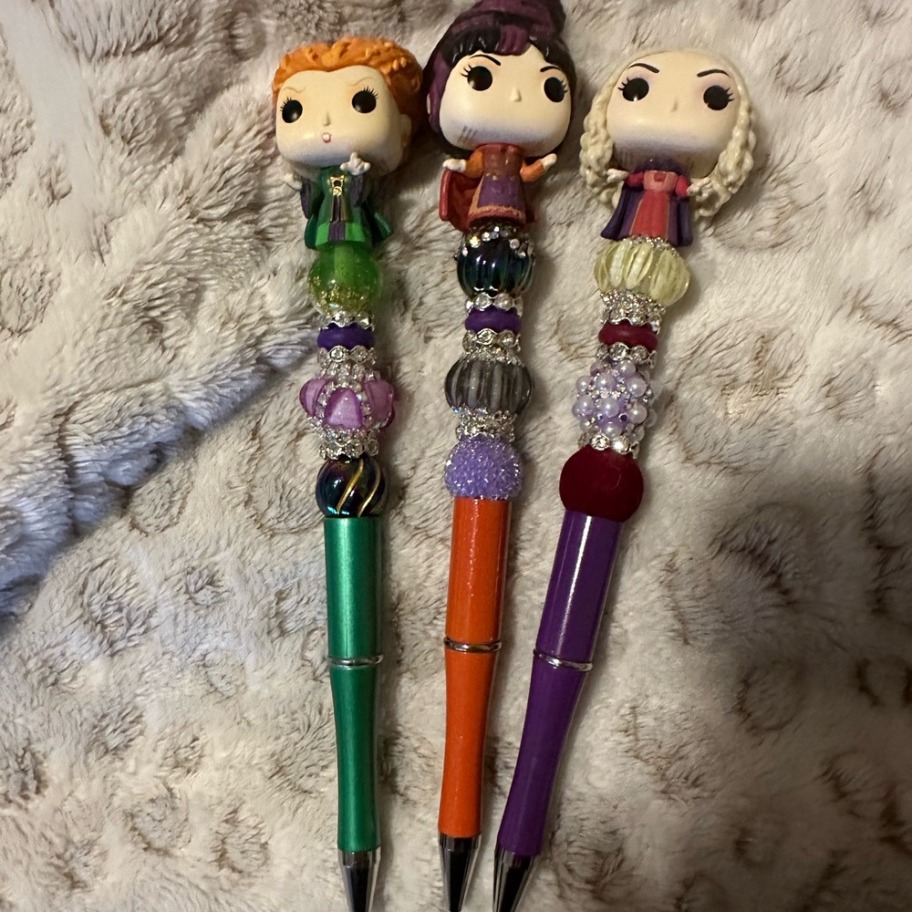 Hocus pocus beaded pens